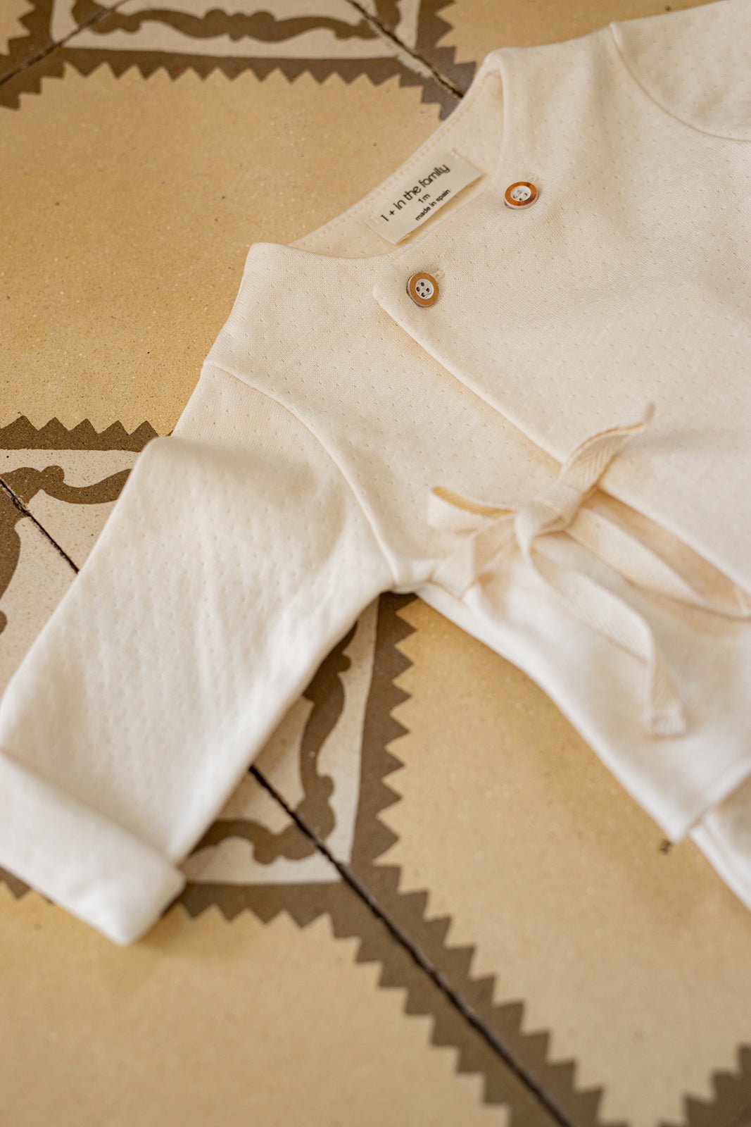 1+ In The Family | Newborn Overslag Longsleeve Emilia | Ecru -