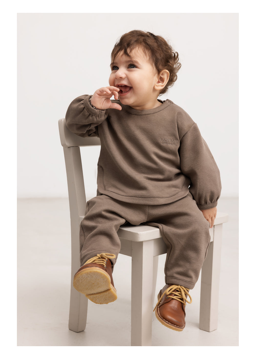 MarMar | Toan Trui | Dusty Brown