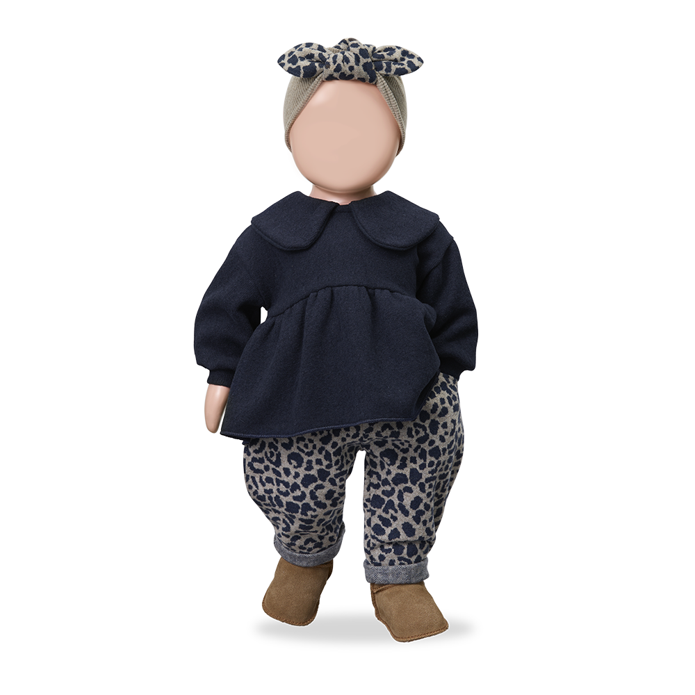 1+ In The Family | Trui Bonnasola | Blauw