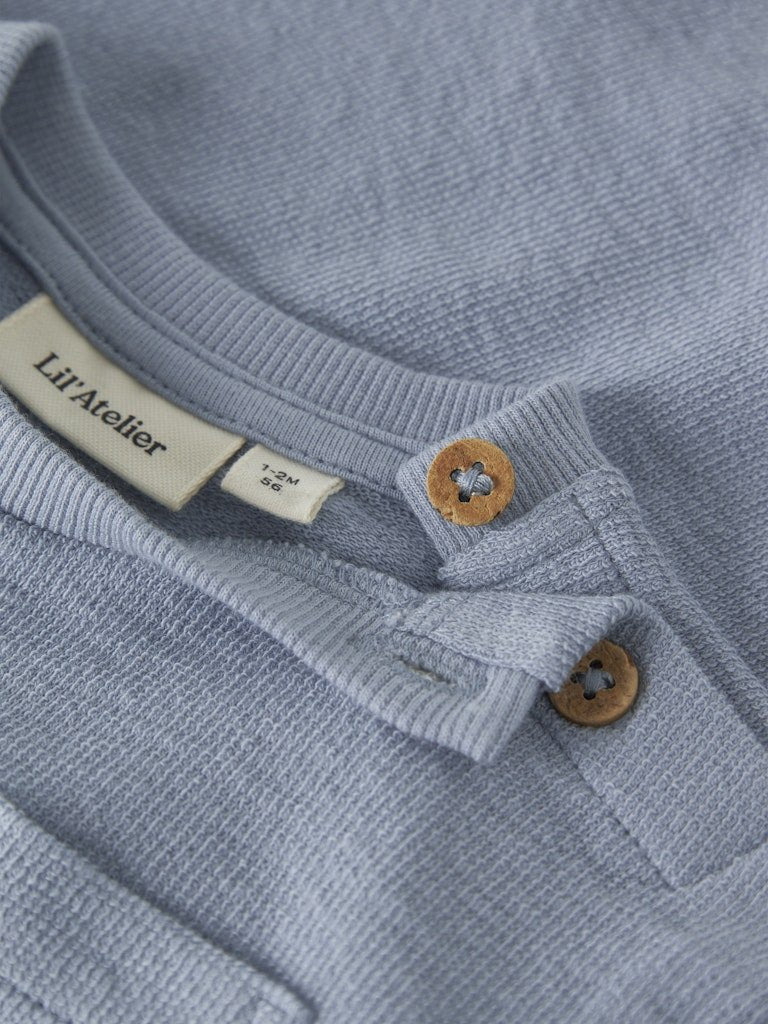 Lil' Atelier | Dias Lop Loose Sweat | Dusty Blue - 5715866123651