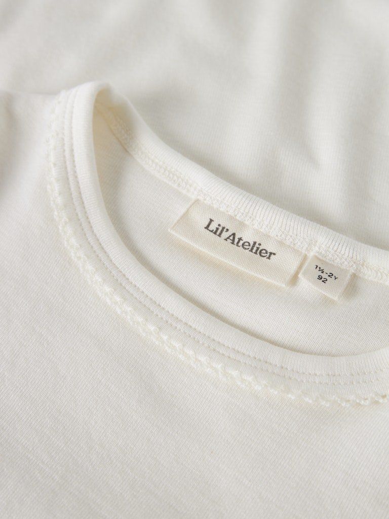 Lil' Atelier |Gayo Koj Slim Top | Coconut Milk - 5715866146391