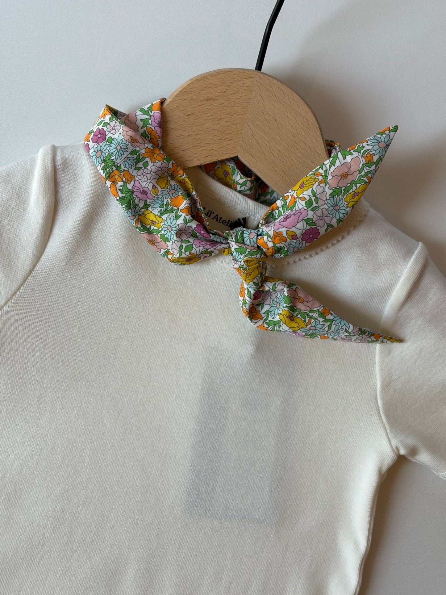 LOVEissue | Twilly Scarf | Colorful garden -