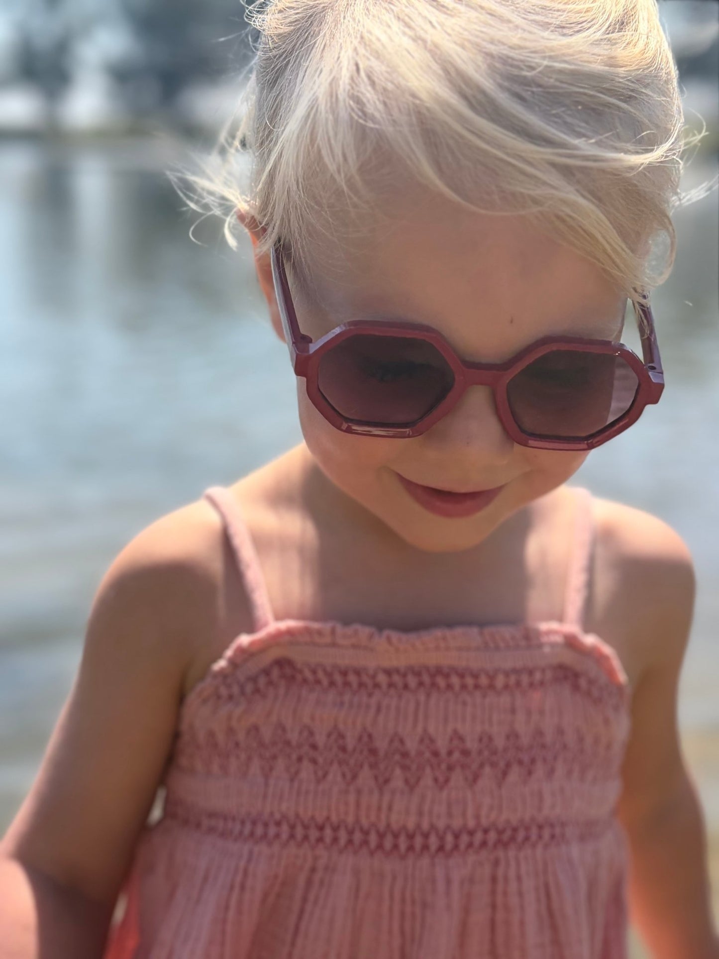 Zonnebril Nova | Rood | 3-5 jaar -
